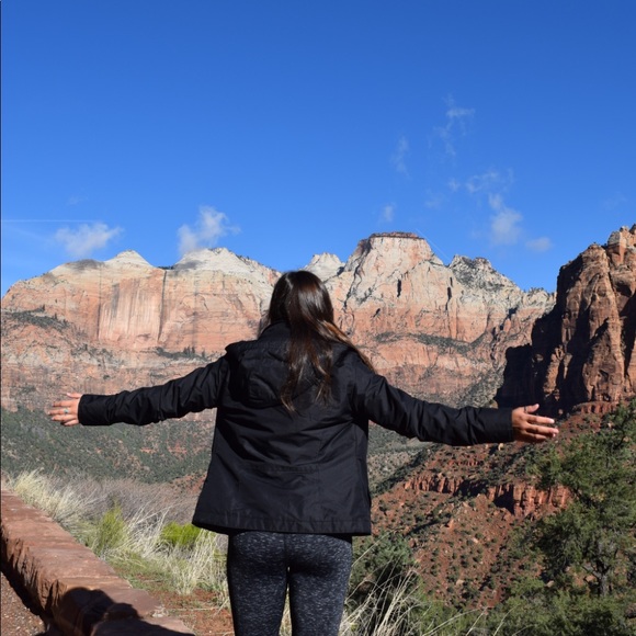 Meet your Posher, Diane - Picture 3 of 4